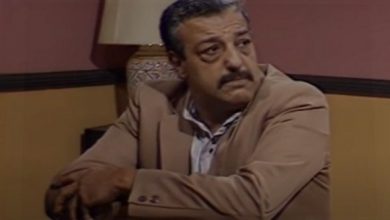 صورة وزيرة الثقافة تعزي أسرة عمر قندوز و تؤكد على الرصيد الفني المميز للفقيد