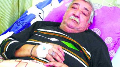 صورة الفنان الكوميدي حزيم ينقل إلى مستشفى مصطفى باشا
