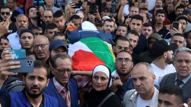 صورة تشييع جثمان الصحفية الفلسطينية شيرين أبو عاقلة